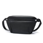 תיק צד עמיד למים מבית Bange בצבע שחור