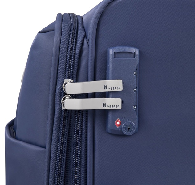 סט מזוודות בד קלות 3 יח' 30-25-20 מבית IT Luggage דגם Lustrous Luxe-כחול4 סט מזוודות בד קלות 3 יח' 30-25-20 מבית IT Luggage דגם Lustrous Luxe-כחול4