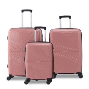 הסוד לאריזה חכמה – איך לארוז מזוודה ל־10 ימים בשיטה קומפקטית